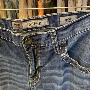 Men’s BKE Derek Jeans. Size us 32 Long